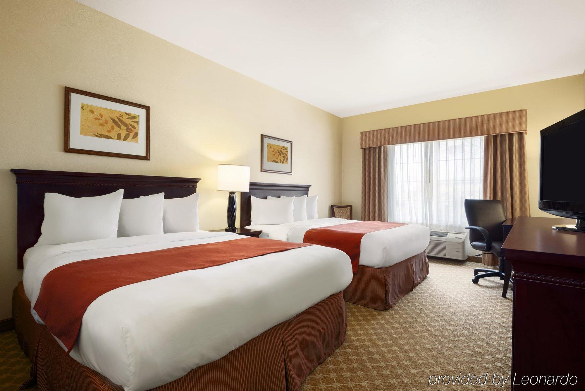 Country Inn & Suites By Radisson, Clinton, Ia Εξωτερικό φωτογραφία